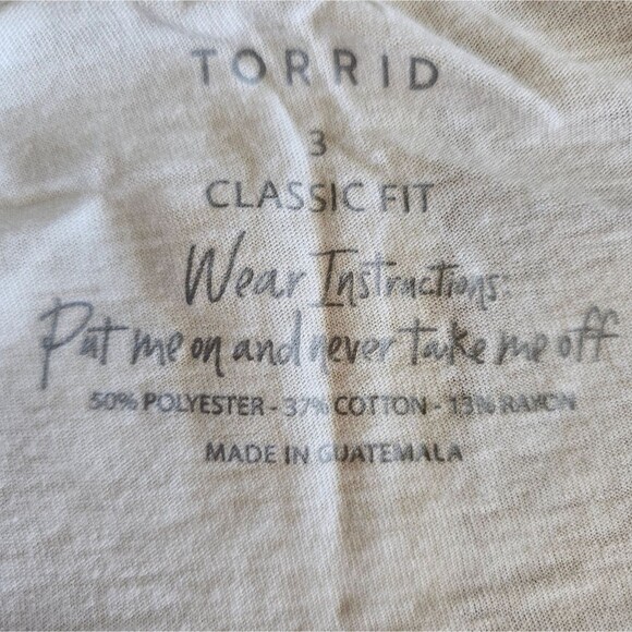 Torrid Graphic Floral Face Tee Women’s Plus 3X White Soft Tri-Blend Casual Top - Picture 6 of 10